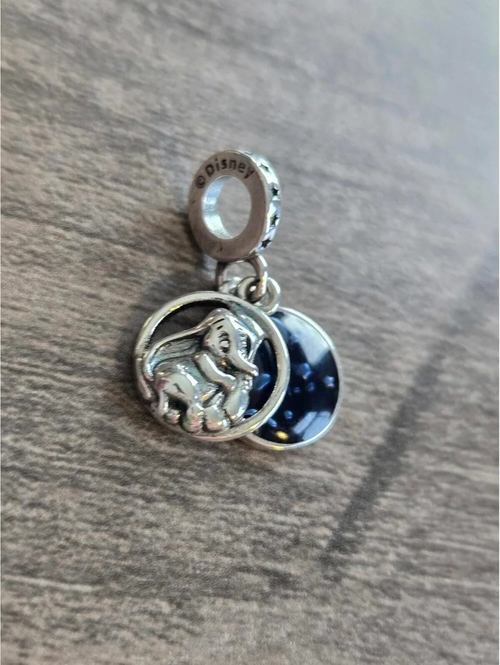 PANDORA authentic charm